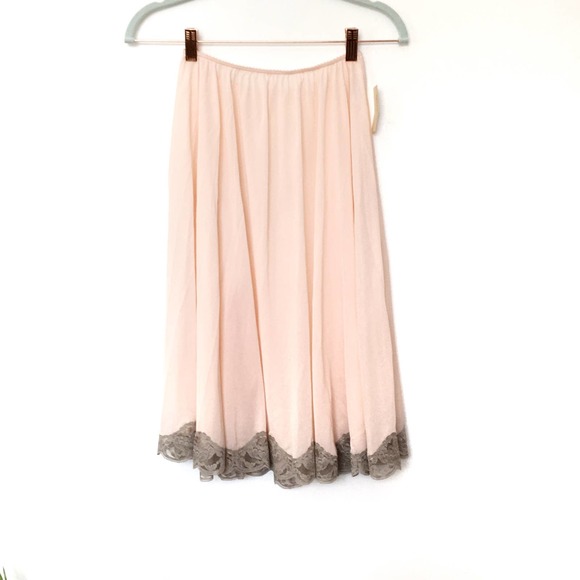 NWT Vintage half slip pink and grey deadstock Marshall Fields Size Large - Picture 1 of 7